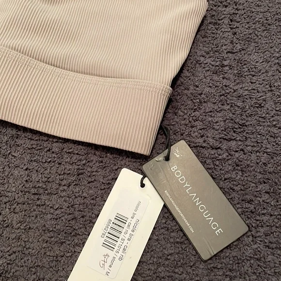 Body Language! - Picture 5 of 5